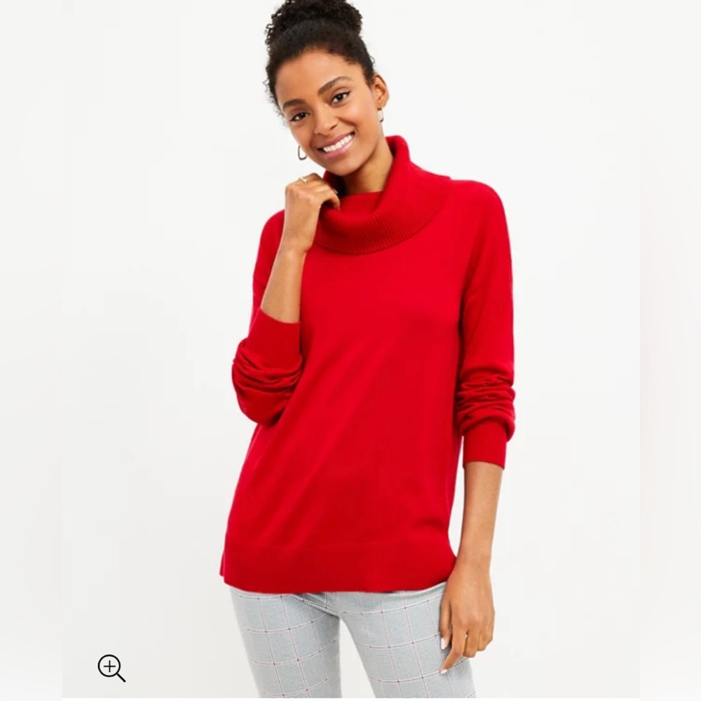LOFT red turtleneck sweater size small